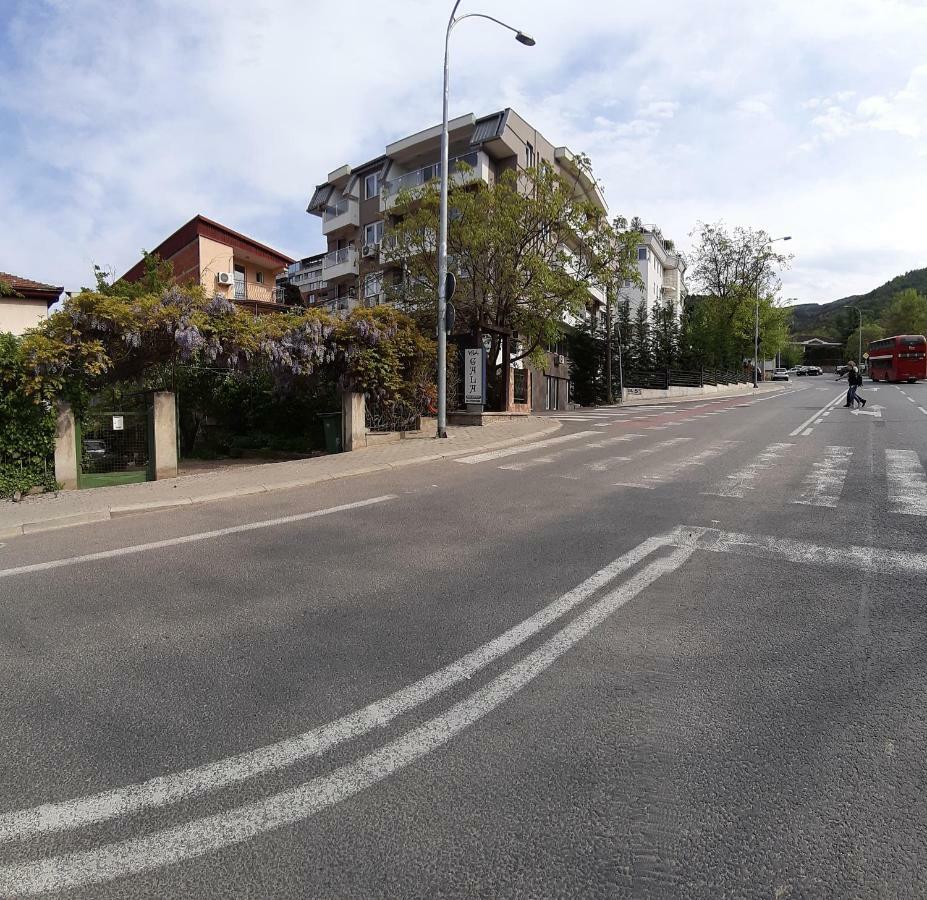 Villa Gala Skopje Bagian luar foto